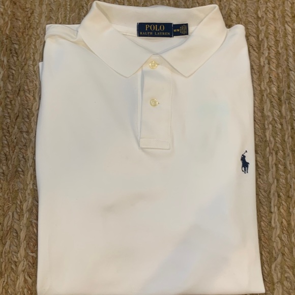 Polo Ralph Lauren gently used medium size Polo! - Picture 1 of 3